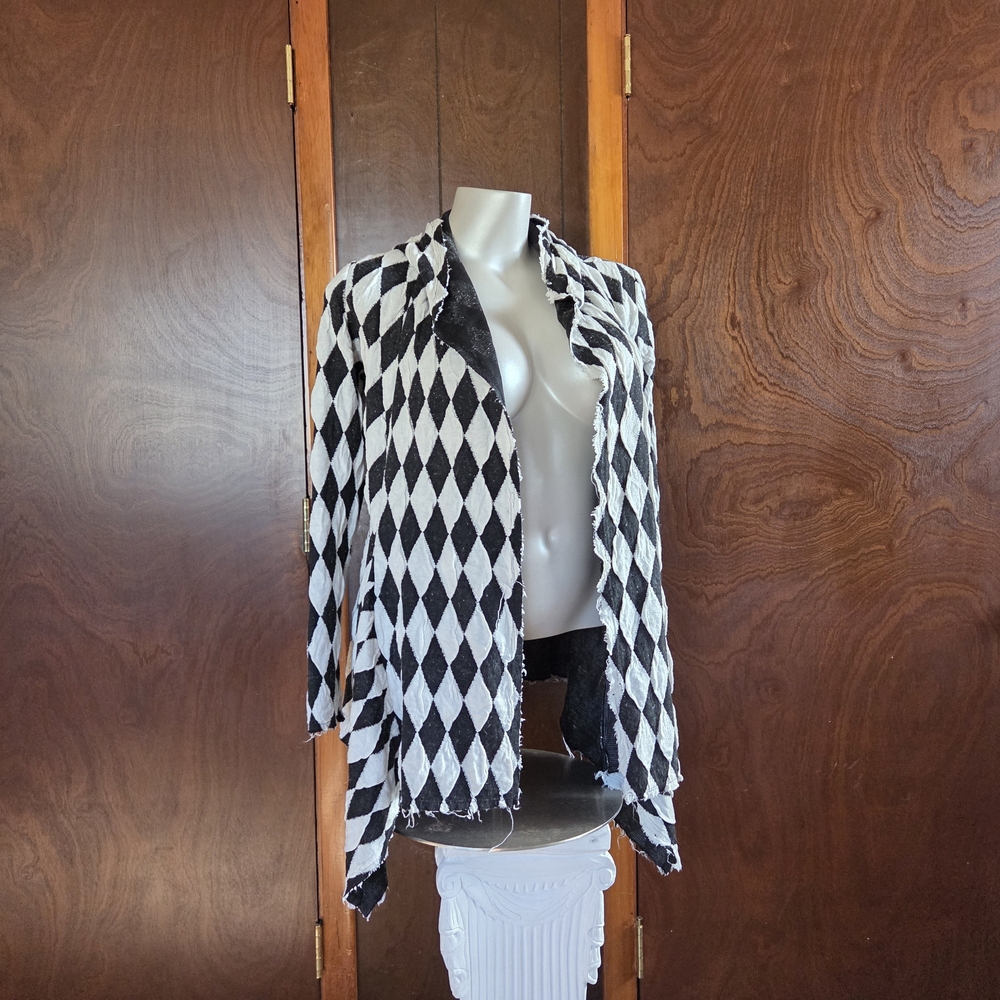 Chic Black and White Diamond Pattern Jacket